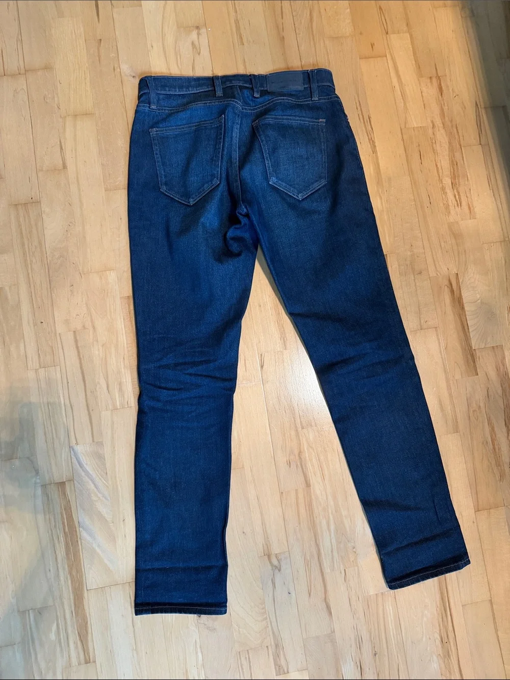 Michael Kors Men’s Blue Slim Fit Jeans – Size 30/32